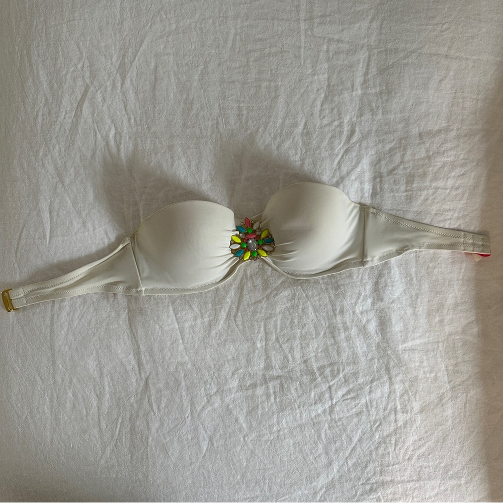 Victoria’s Secret white bikini top with brooch